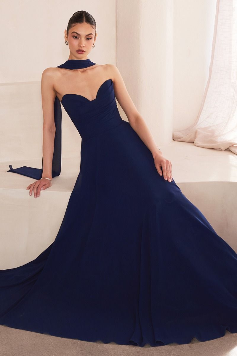 Strapless sweetheart neckline A-line dress